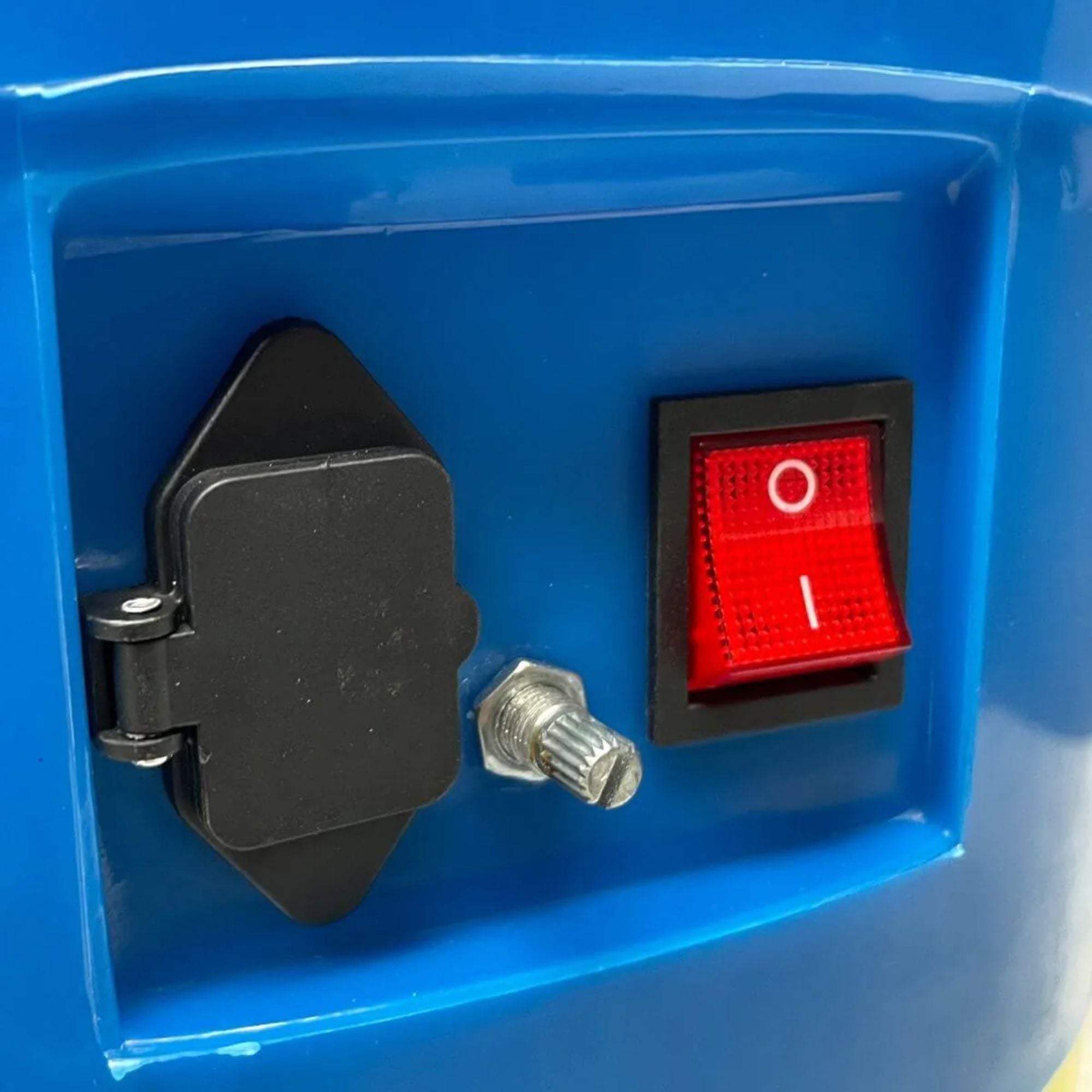 Adubadeira 20 Litros com Manopla Dispersora - Yamaho - Zanagro